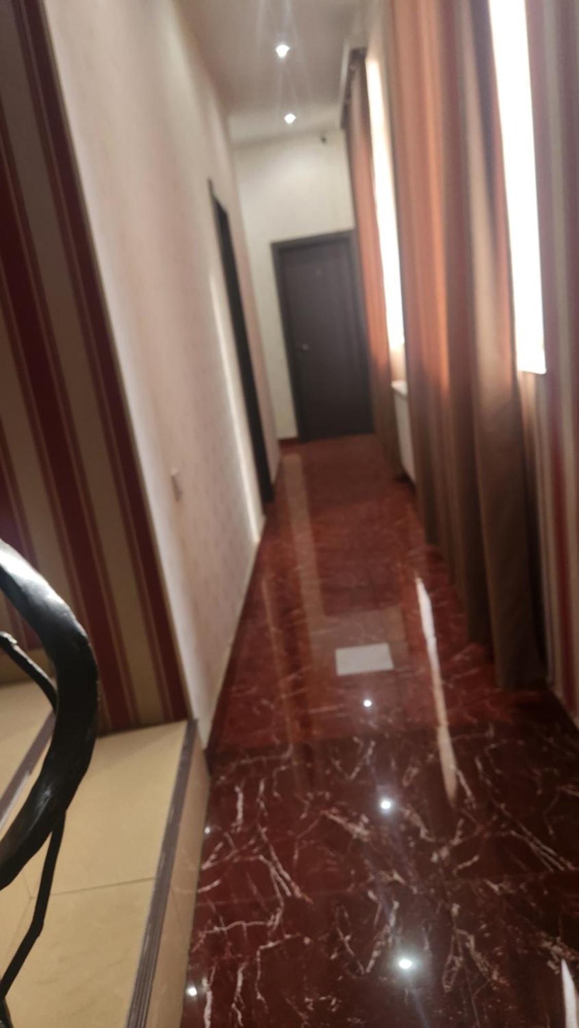 Hotel ,,Mega" Tbilisi Esterno foto